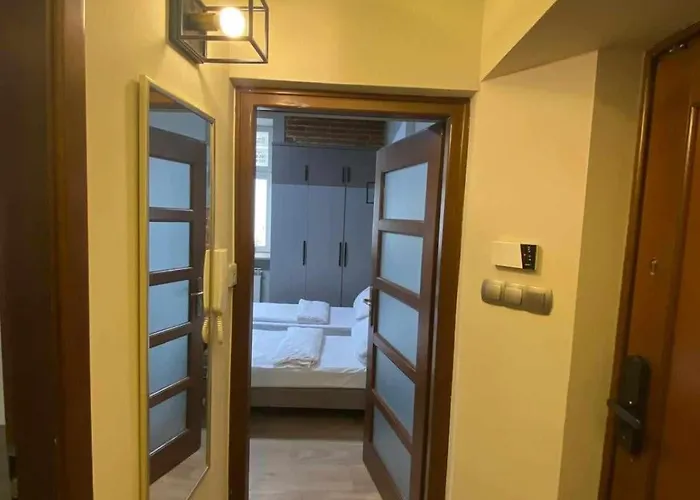 Апартаменти The Center *